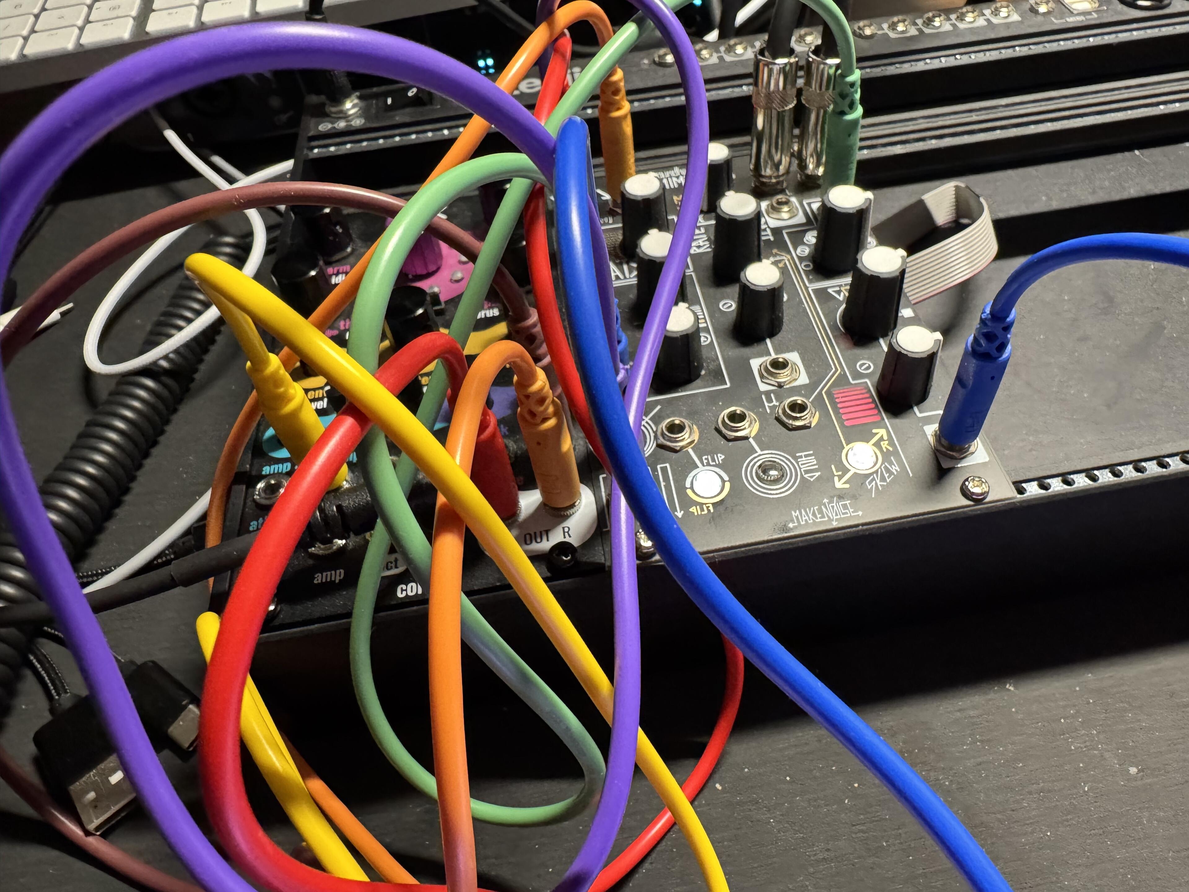 More modular synth shenanigans this evening…