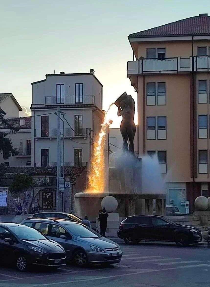 #art
