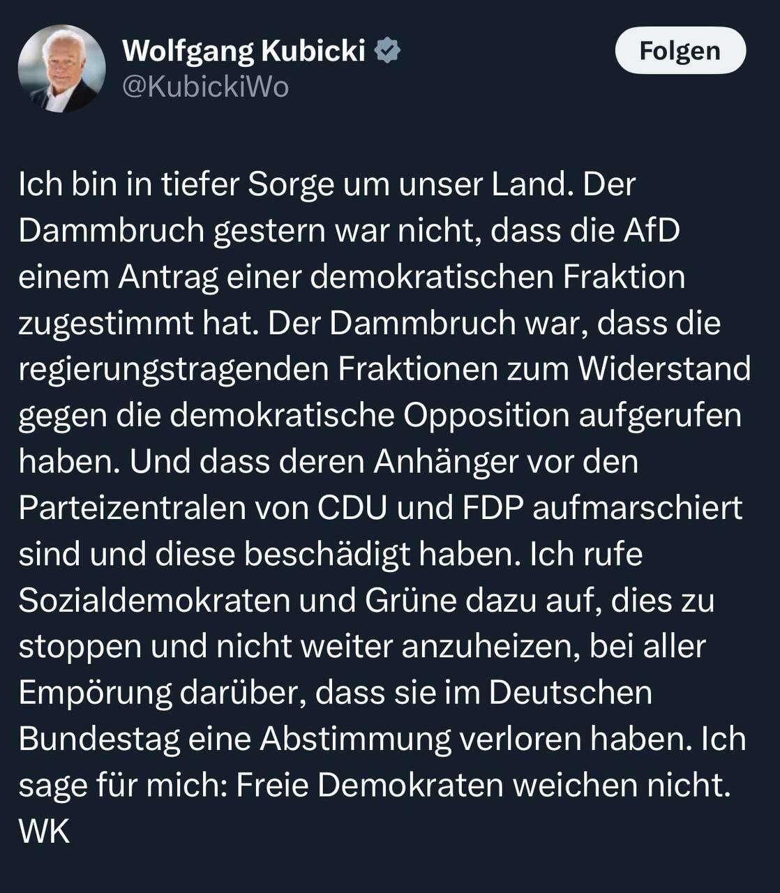 Oder weichen sie doch aus Bundestag…