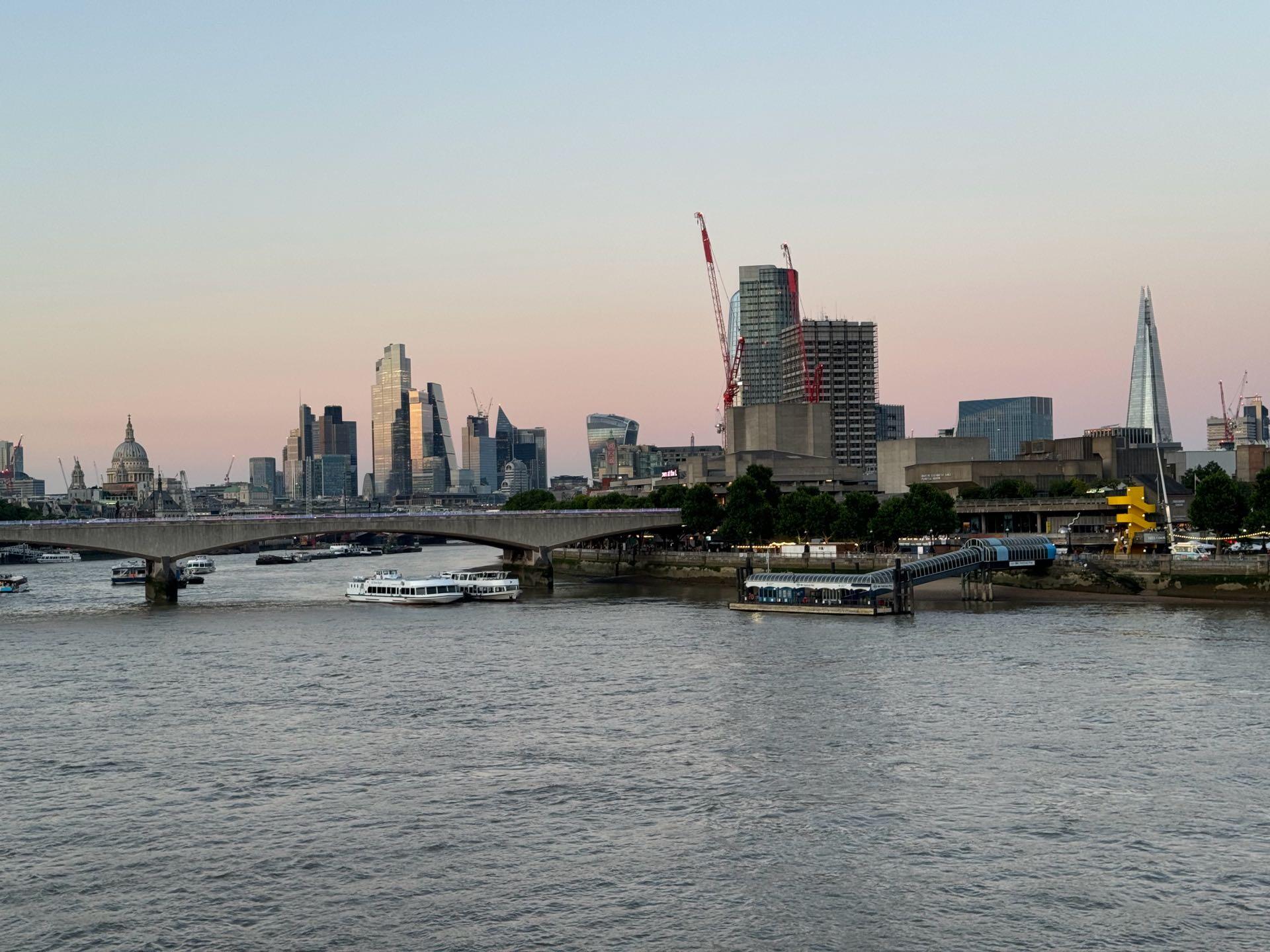 London looked resplendent the other night…