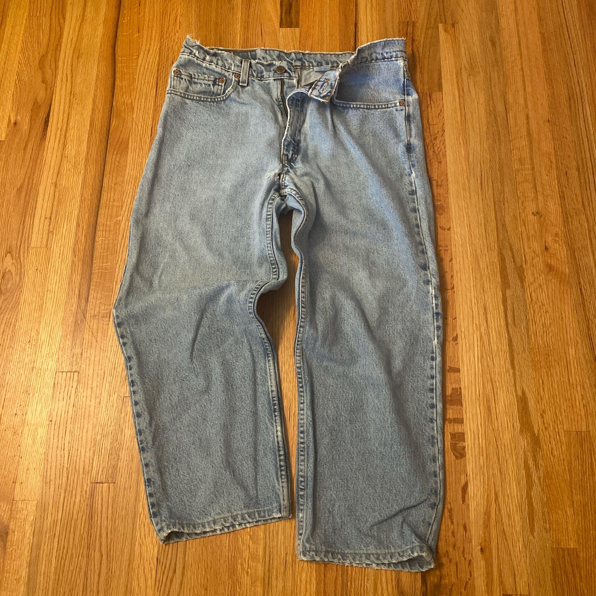 Levis vintage 550 relaxed fit faded…