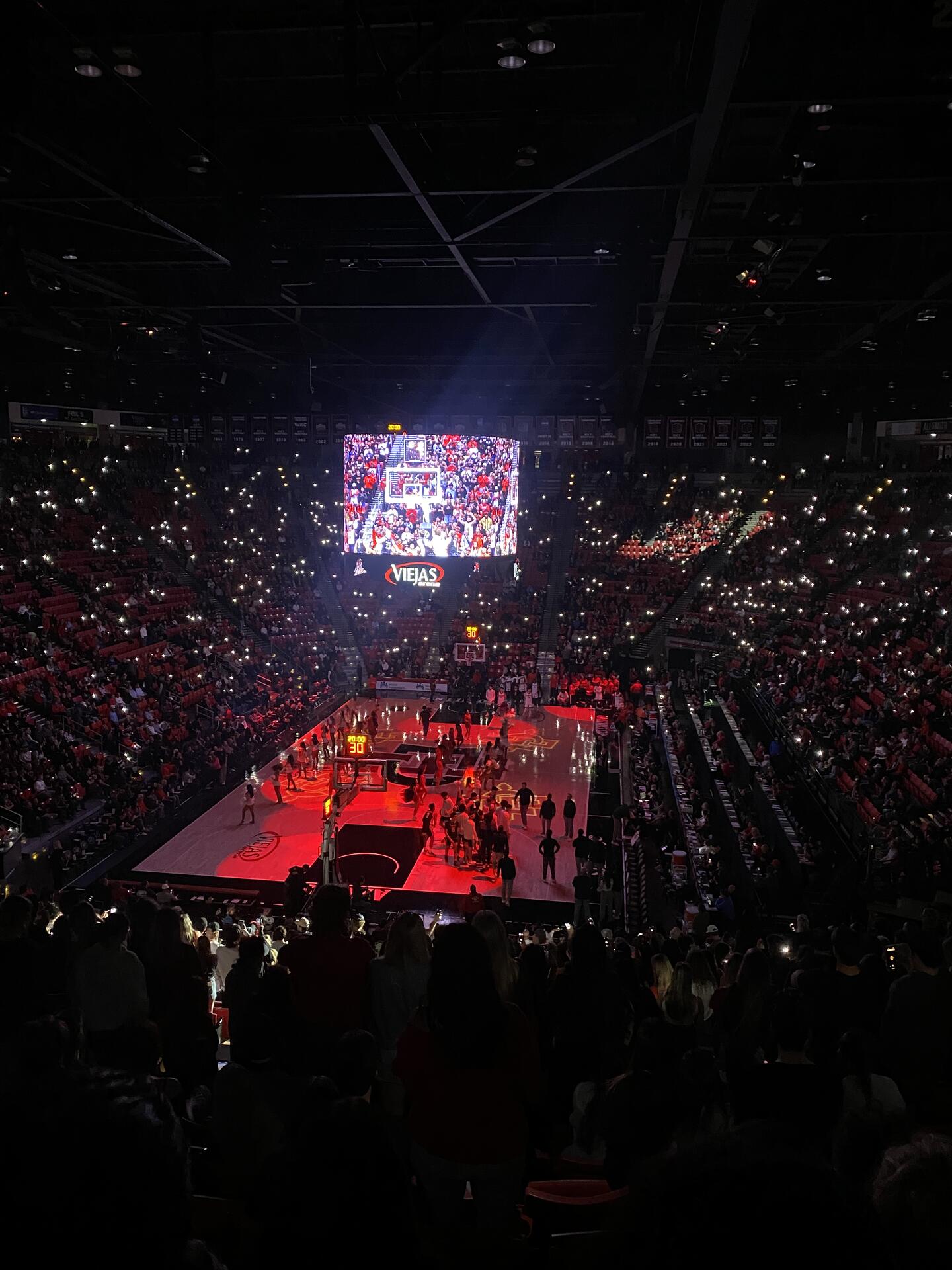 Let’s go SDSU 🔴⚫️ w/ @Tim…