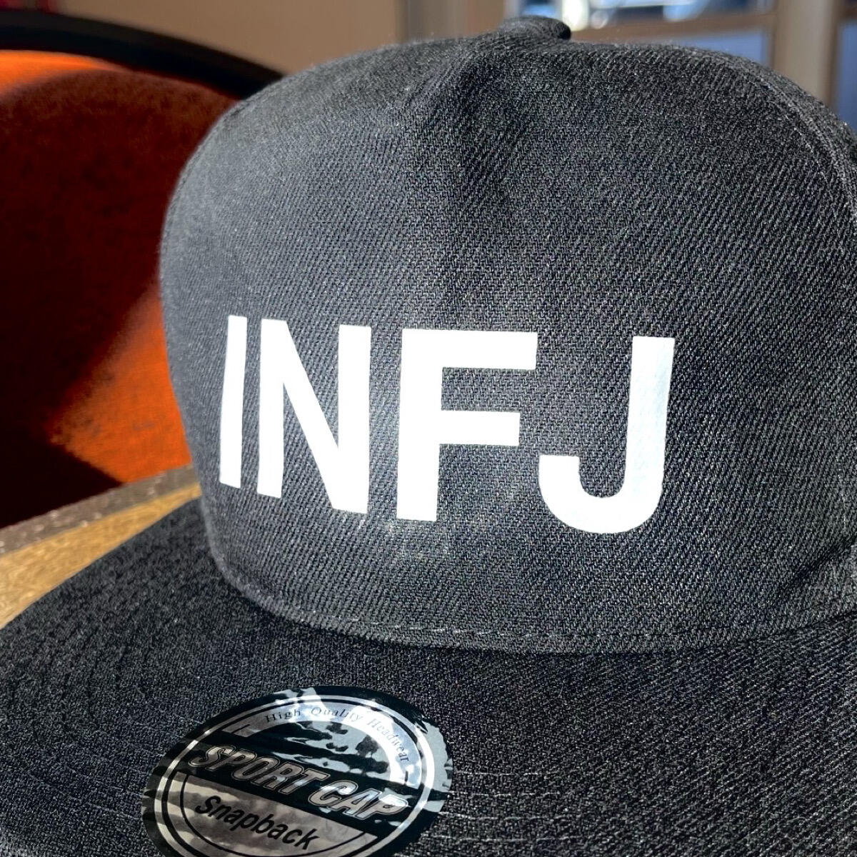 Neon Parallax (INFJ)