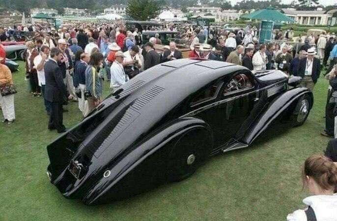 A 1925 Rolls-Royce Phantom