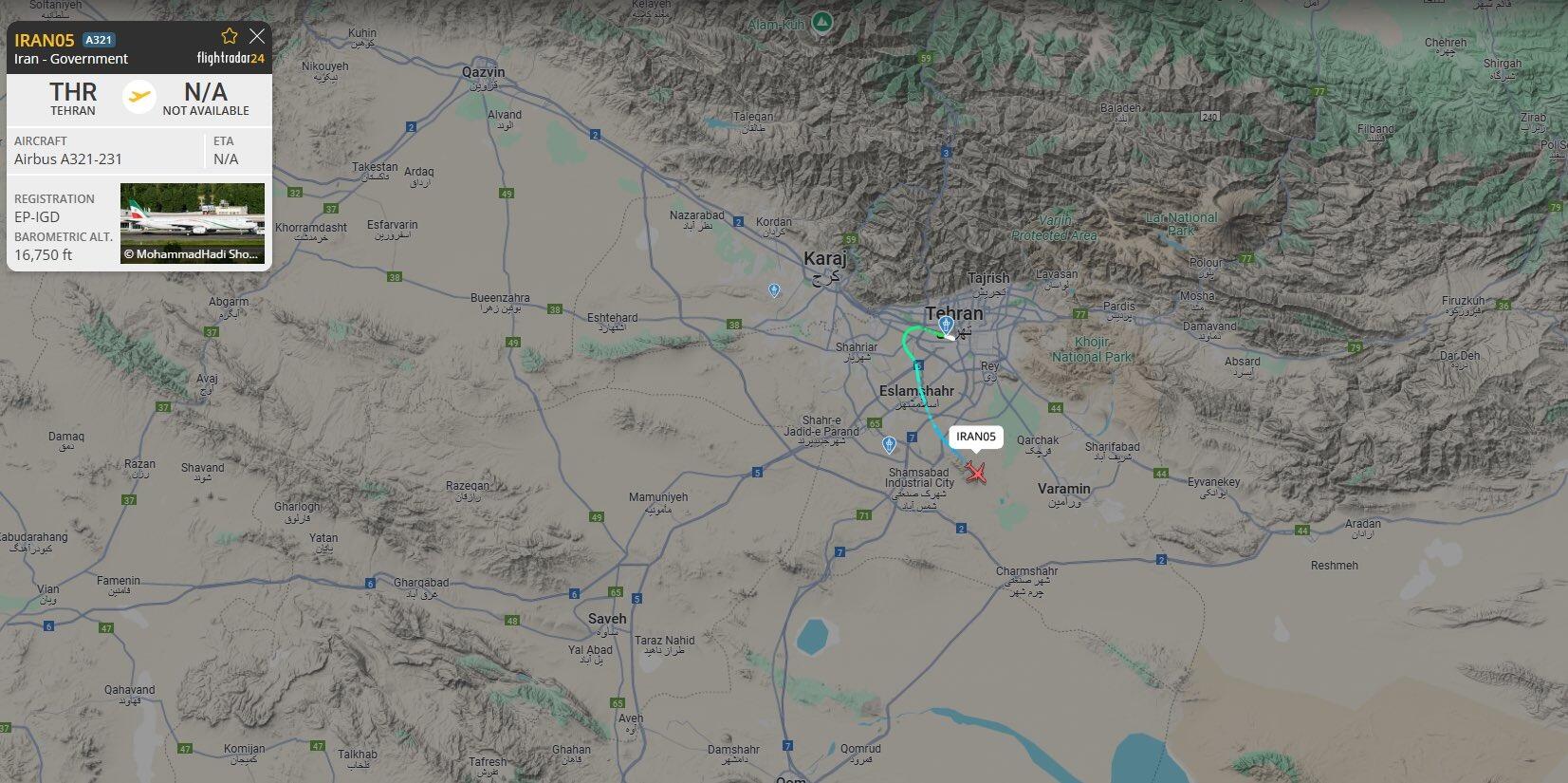 An Airbus A321-231 going by…