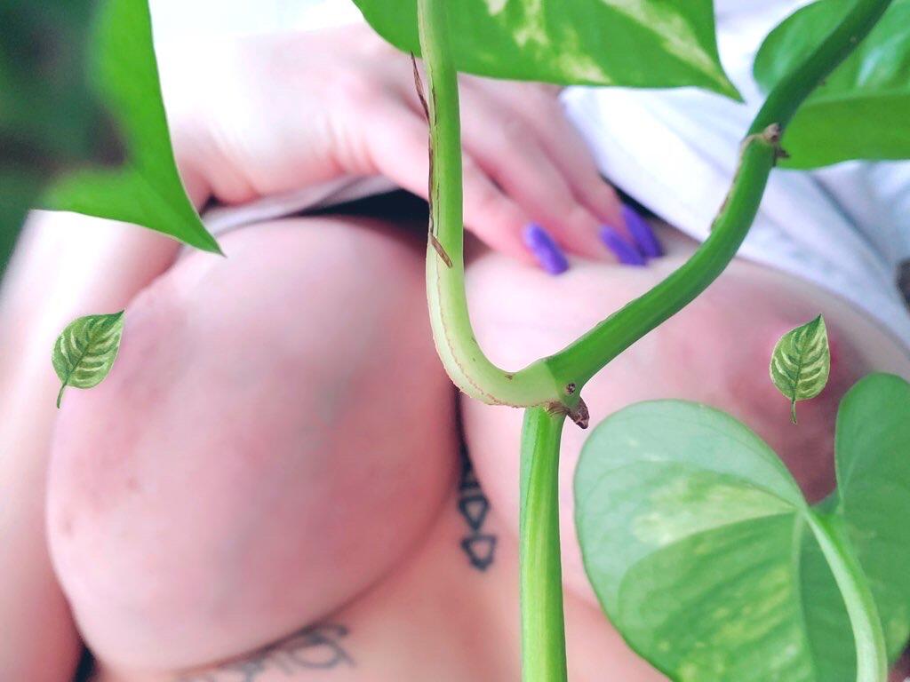 🌱👀🌱