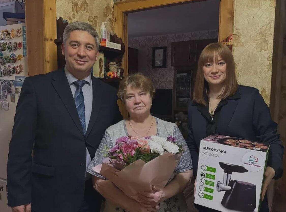 Russian mother of dead soldier received…