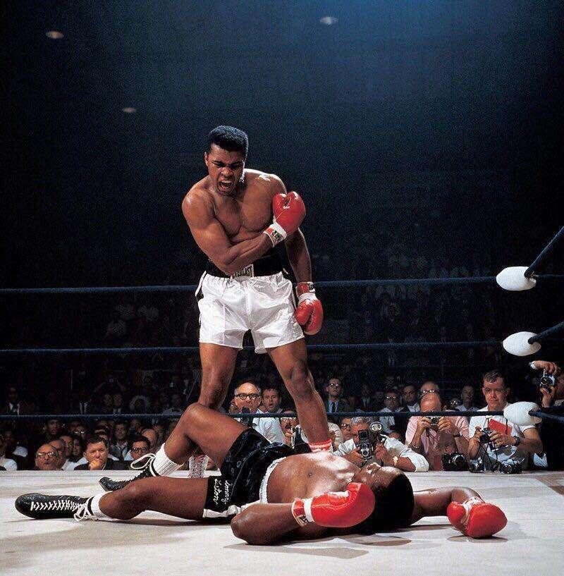 Muhammad Ali vs. Sonny Liston, 1965…